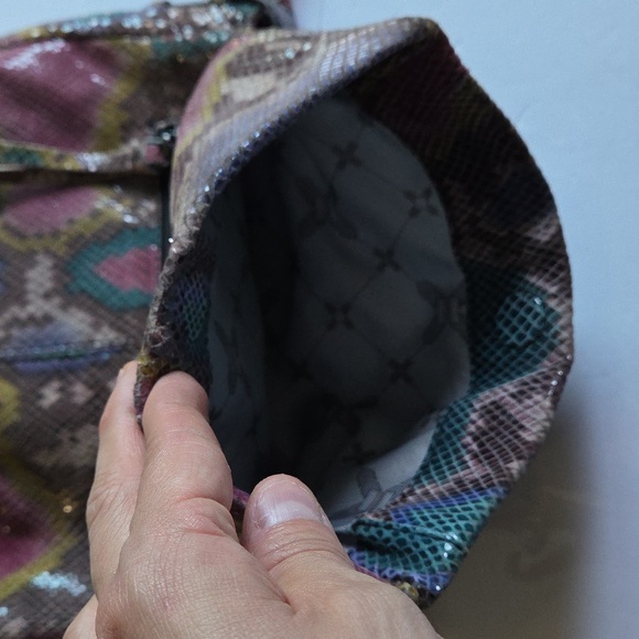 Aimee Kestenberg Bali Crossbody Rainbow Hangbag - Picture 15 of 15